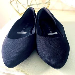 Gianni Bini Black Washable Flats—Size 7.5